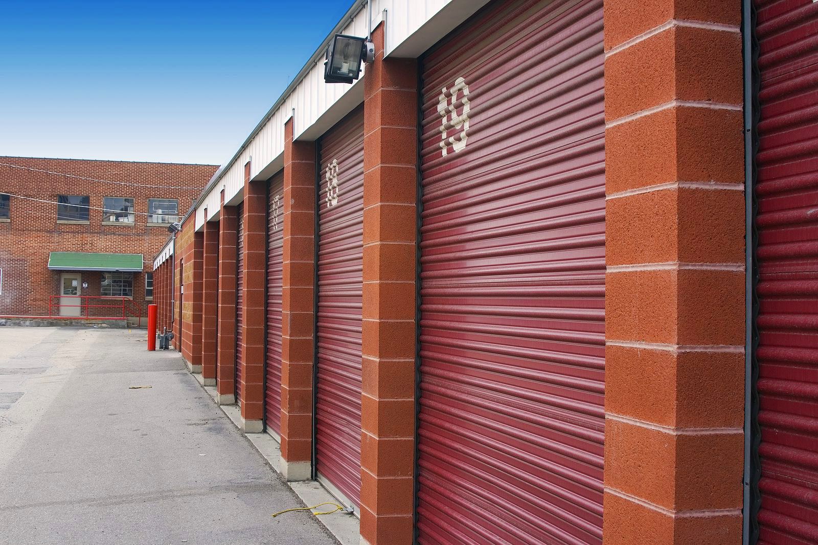 The Key Factors For Choosing A Storage Facility | HomeSmart